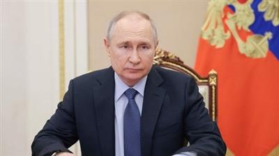 Russia facing big economic challenges, Vladimir Putin accepts