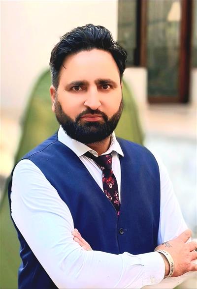 165 ਟੈਲੀ ਫਿਲਮਾਂ ਕਰਨ ਤੋ ਬਾਅਦ ਫੀਚਰ ਫਿਲਮਾਂ ਵੱਲ ਮੁੜੇ :- 'ਅਦਾਕਾਰ ਅੰਗਰੇਜ ਮੰਨਨ '