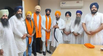 AAP ਦੇ ਸੀਨੀਅਰ ਲੀਡਰ ਇਕਬਾਲ ਸਿੰਘ ਨਵੇਂ ਅਕਾਲੀ ਦਲ ਵਿੱਚ ਸ਼ਾਮਿਲ