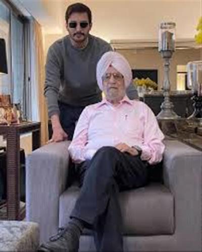 Punjabi Actor Jimmy Shergill’s Father Satyajit Singh Shergill Passes Away at 90